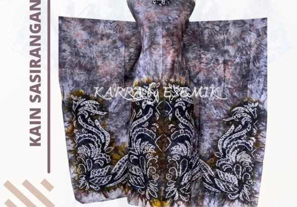 WhatsApp Image 2025-11-16 at 06.46.08